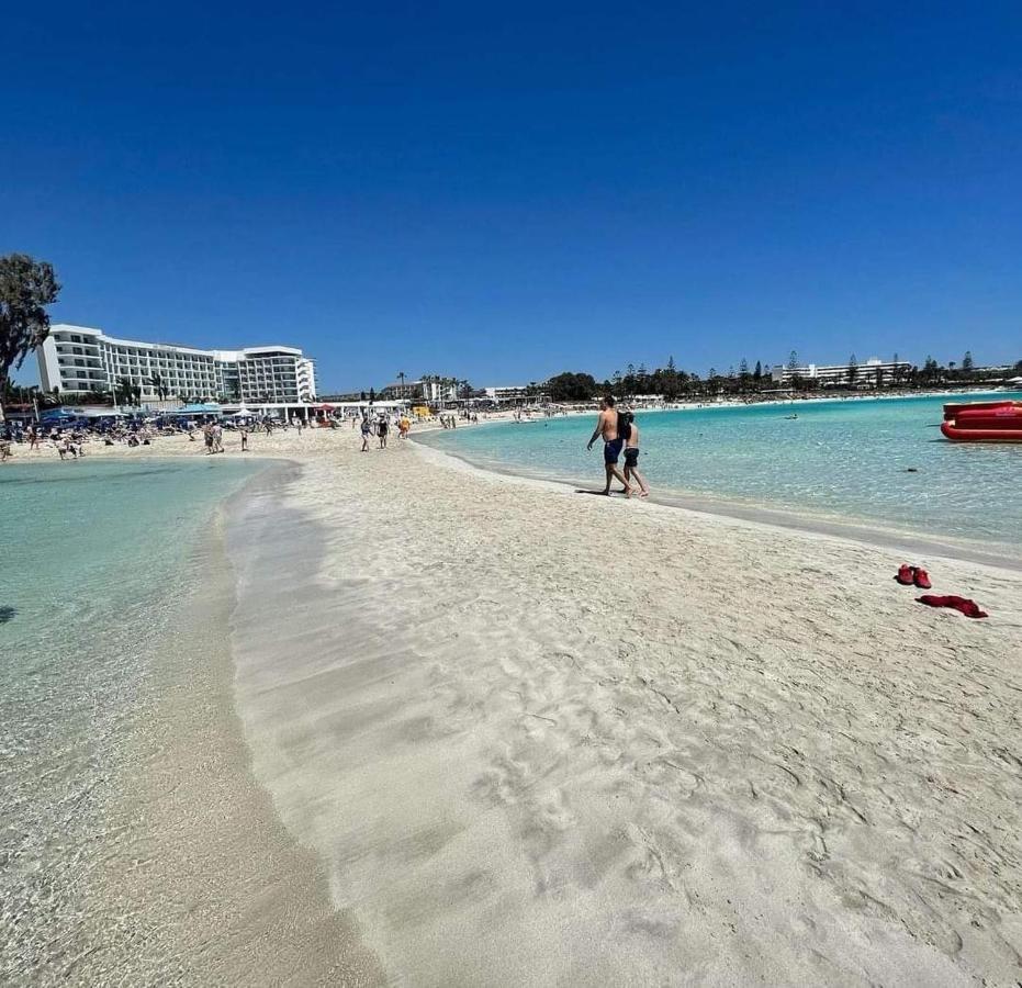 Nissi Golden Sands Sea View 2 Bedroom Apartment Ayia Napa Bagian luar foto